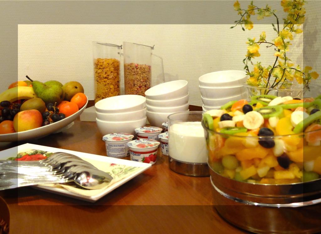 Hotel Am Schelztor 에즐링겐 외부 사진