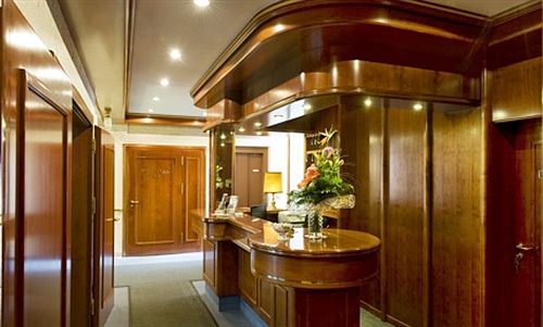 Hotel Am Schelztor 에즐링겐 외부 사진