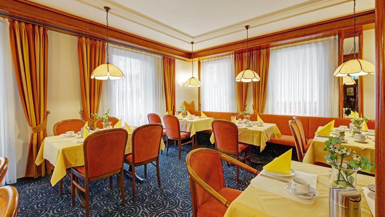Hotel Am Schelztor 에즐링겐 외부 사진